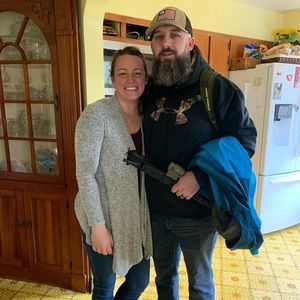 Meet your Posher, Laryn